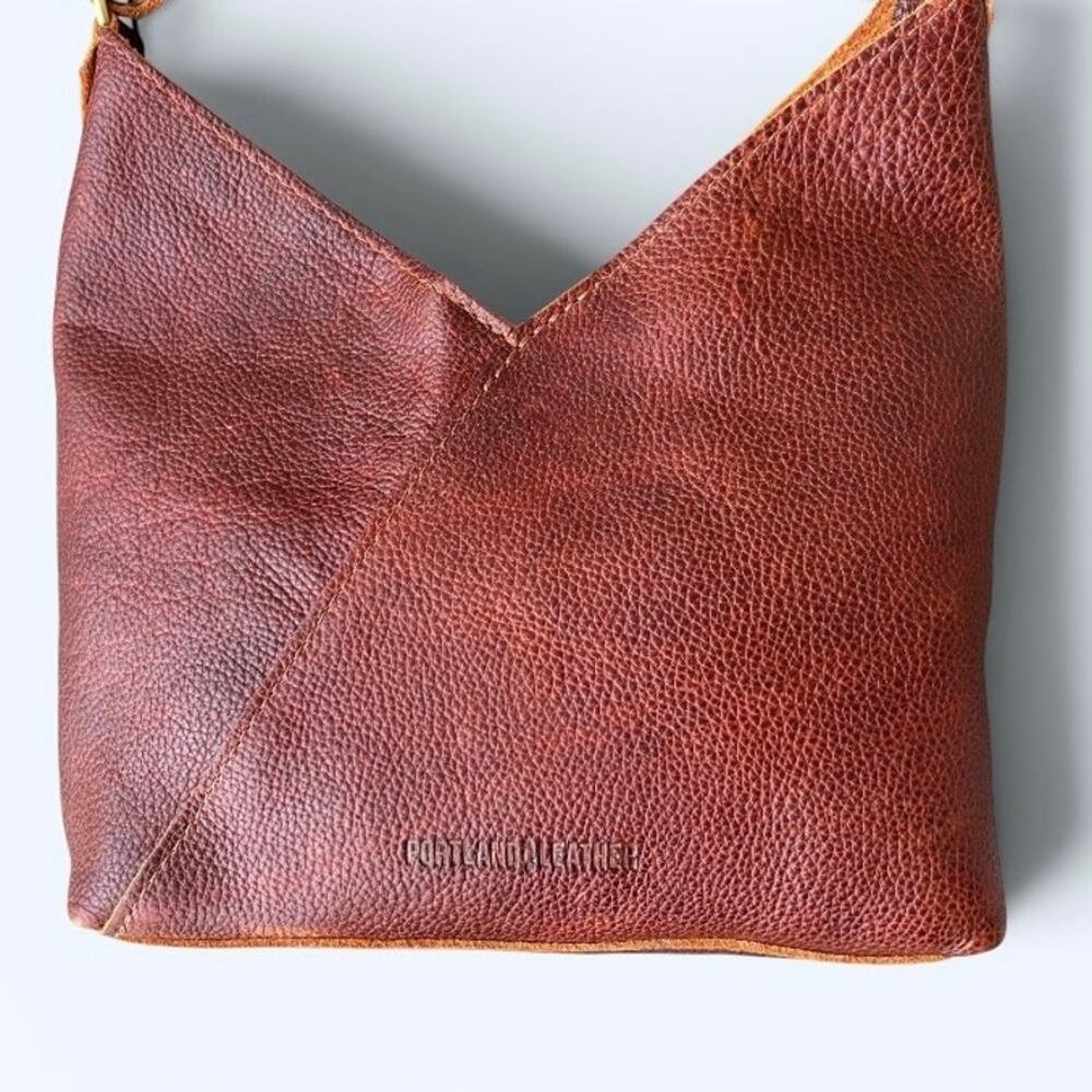 Portland Leather Goods Small Naomi Nutmeg Pebbled Leather Shoulder Crossbody Bag - Picture 3 of 11